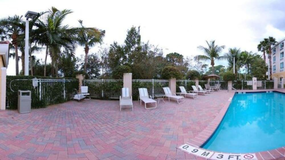Comfort Inn & Suites Jupiter I-95 Eksteriør bilde