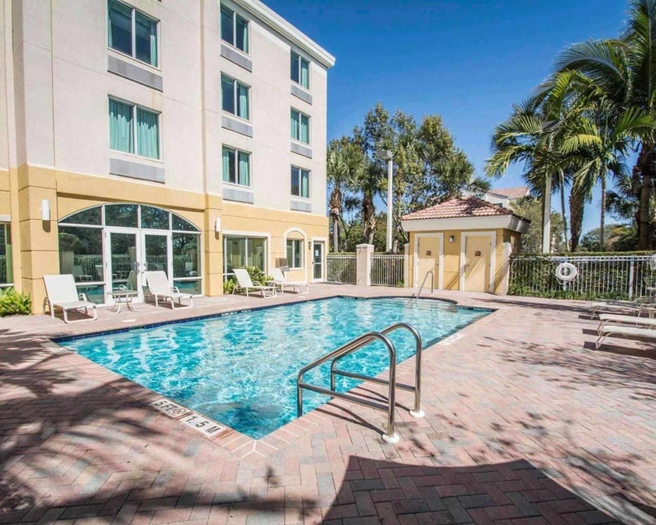 Comfort Inn & Suites Jupiter I-95 Eksteriør bilde